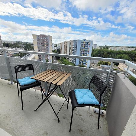 Appartement T5 Avec 4 Lits Doubles Брест Экстерьер фото