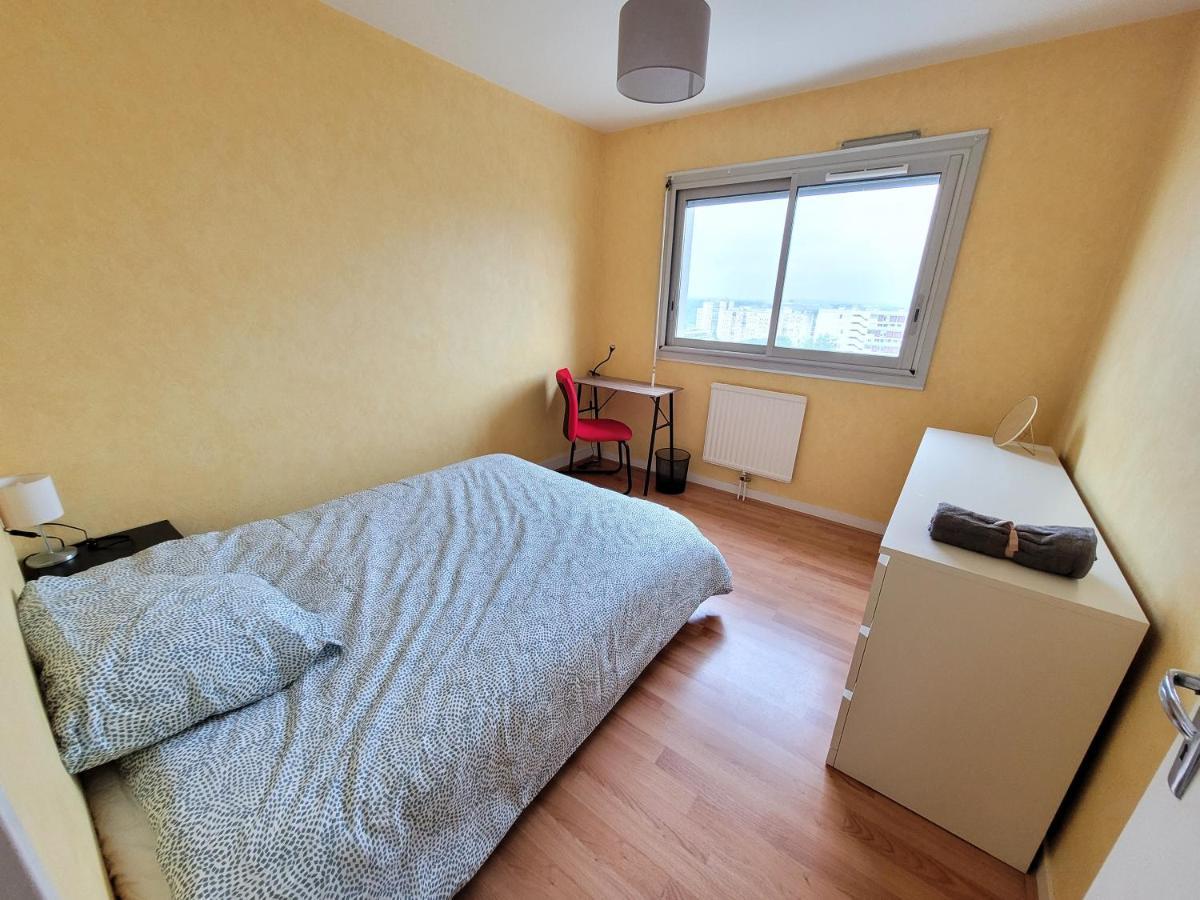 Appartement T5 Avec 4 Lits Doubles Брест Экстерьер фото